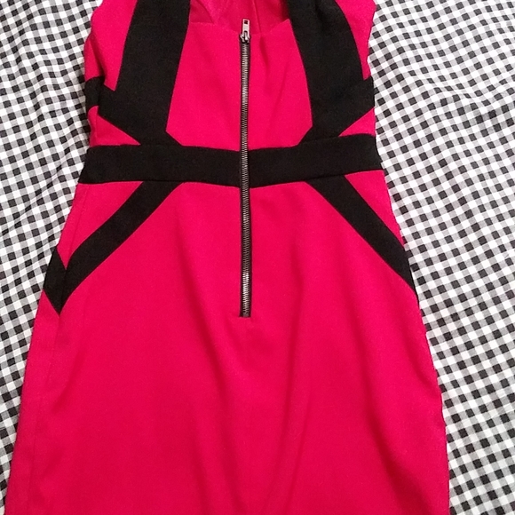 Hot PinkDress With Black Line Design XOXO Dress Size 7/8 - Picture 8 of 14